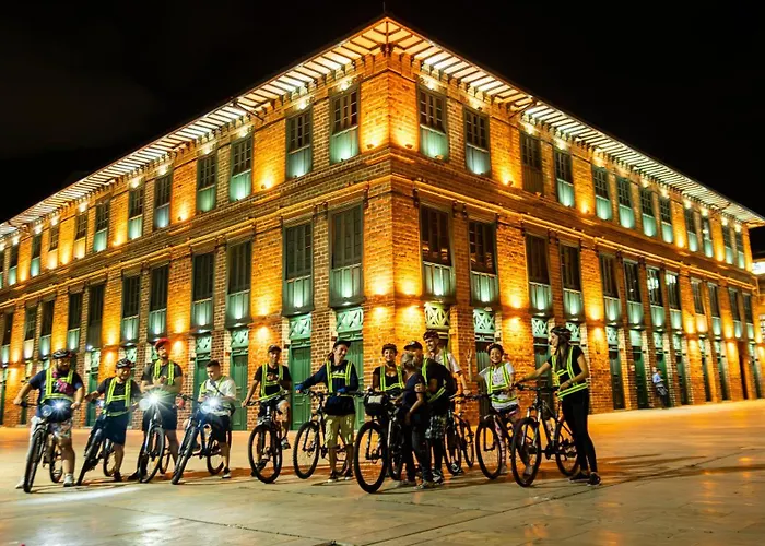 Hotel cerca del colegio: Los Patios Hostel